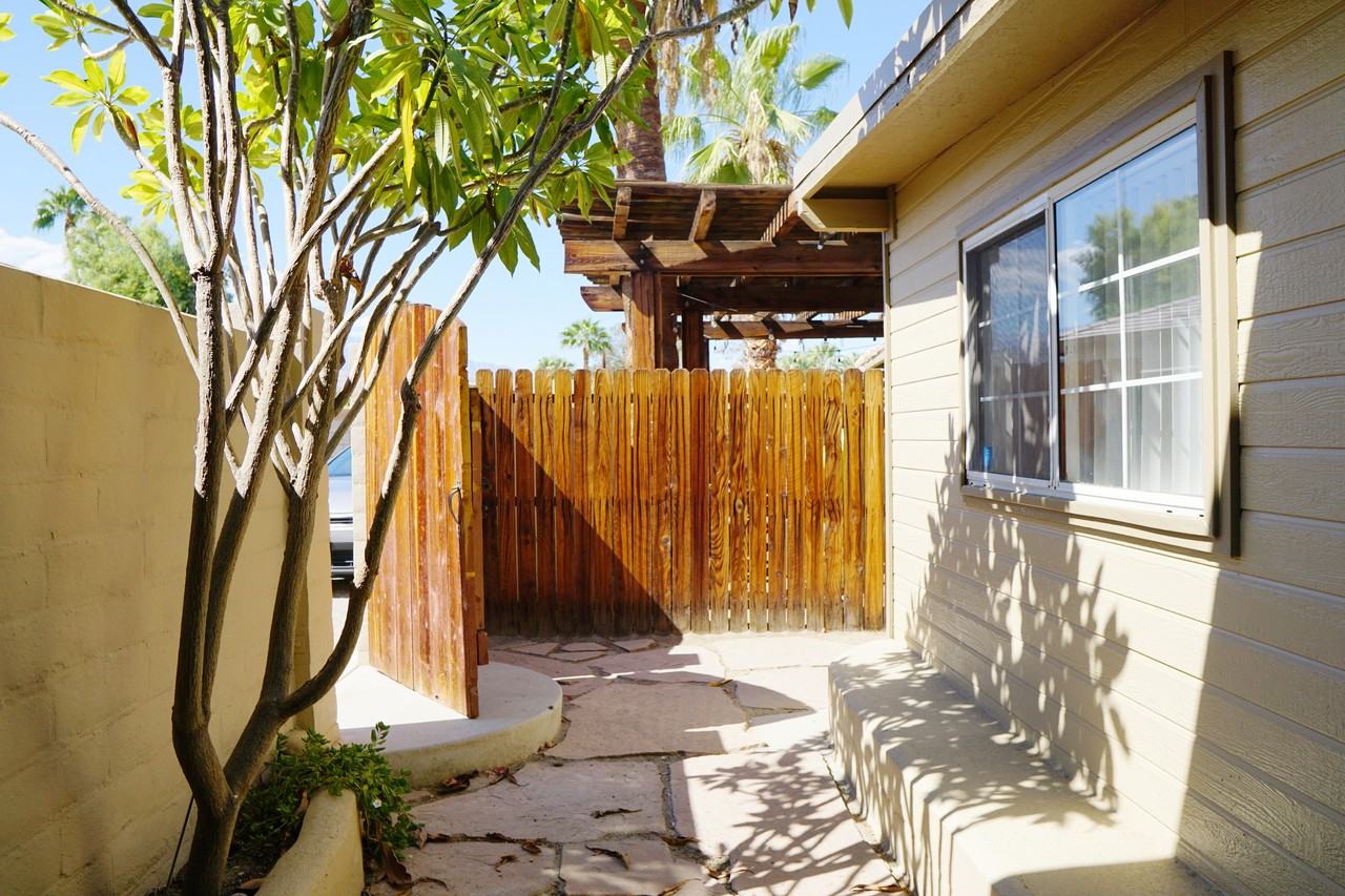 44876 San Benito Cir #1 - Photo 5 of 31