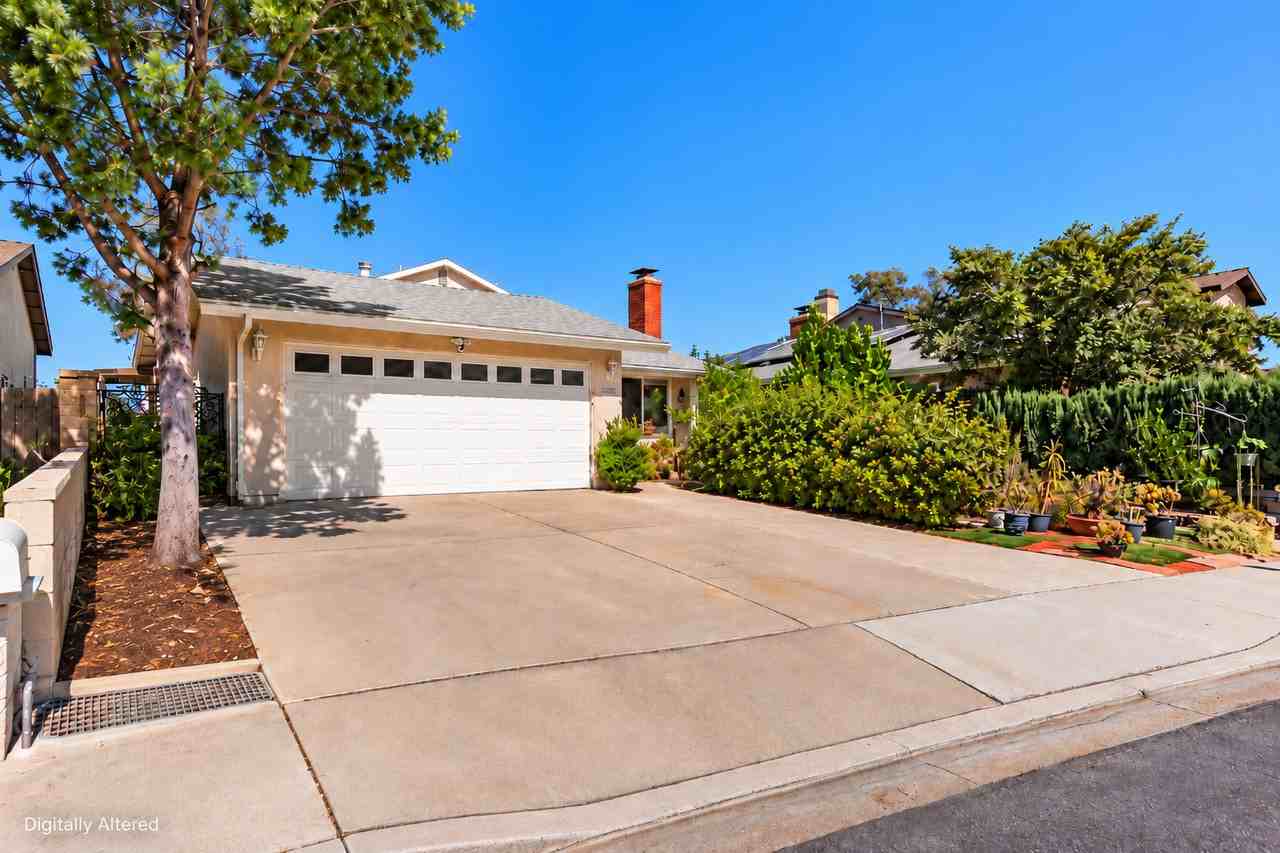 23055 Via Santa Maria #1 - Photo 4 of 36
