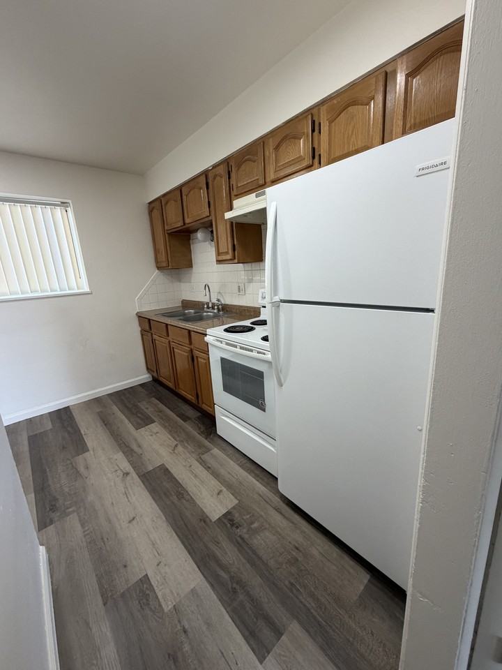 1032 Dayton St #1032-12 - Photo 4 of 12