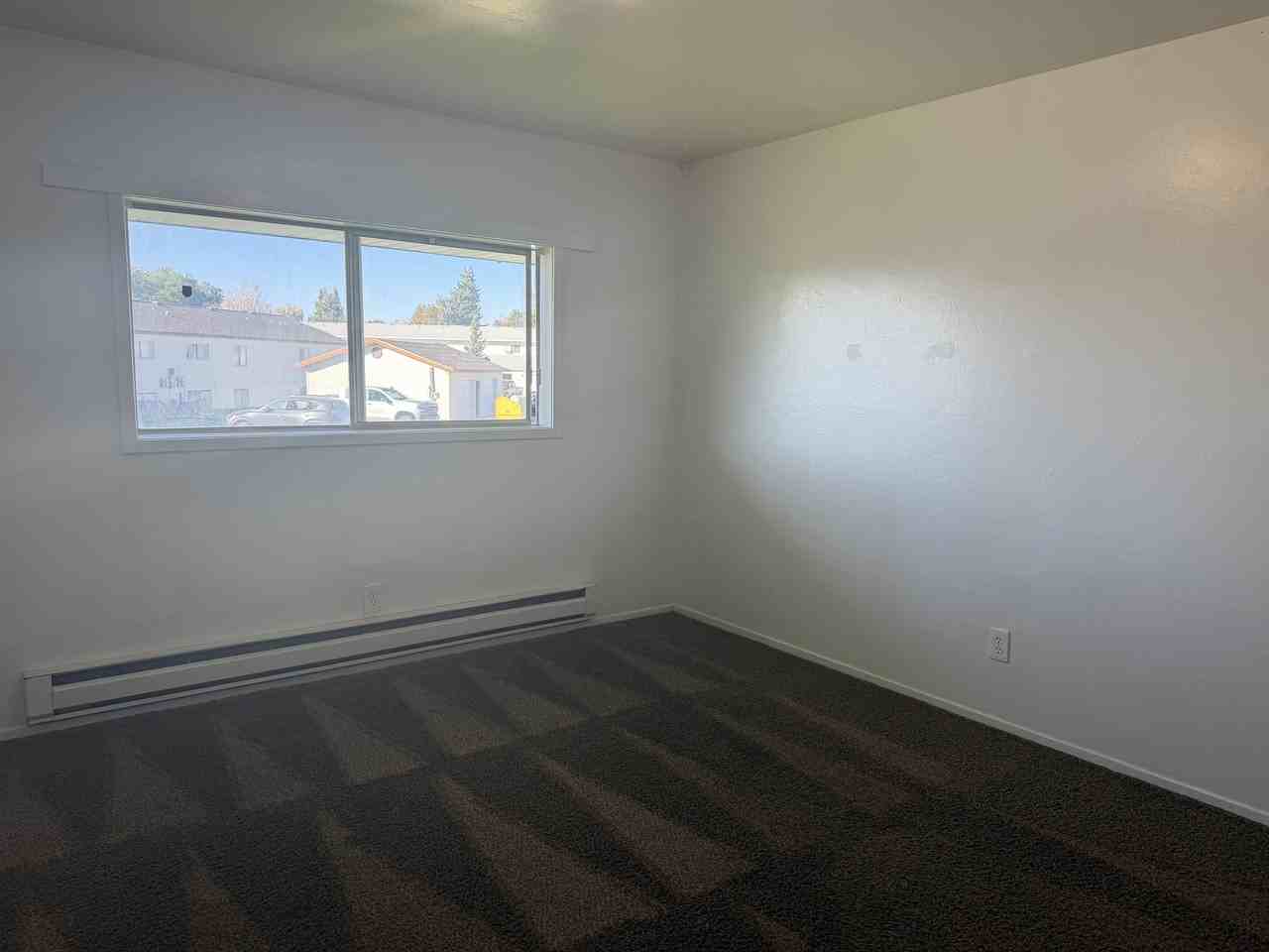 310 Moonlite Drive - Photo 2 of 9