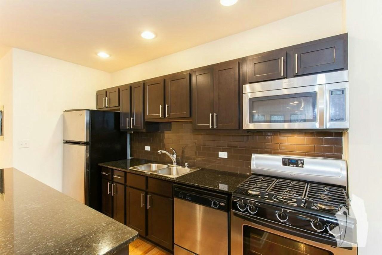4242 North Sheridan Road, Unit 501 - Photo 2 of 21