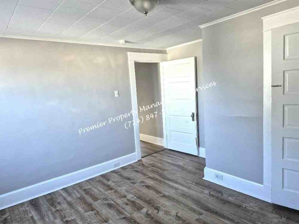 1231 Main Street, Unit 2 - Photo 7 of 17