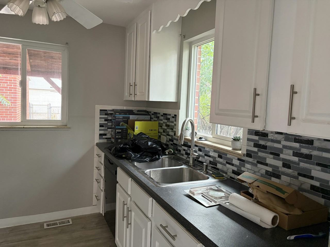 4702 West 36th Avenue - Photo 4 of 9