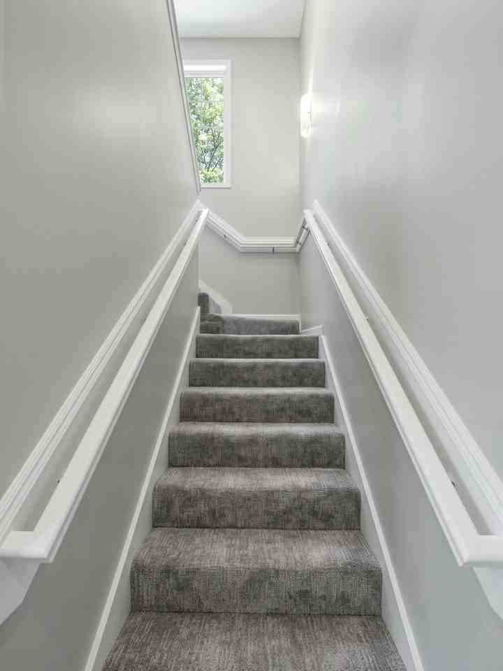 6953 Gallant Circle Southeast - Photo 7 of 14