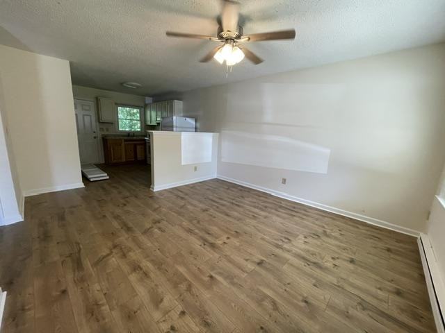 4B Aqua Dr - Photo 2 of 7