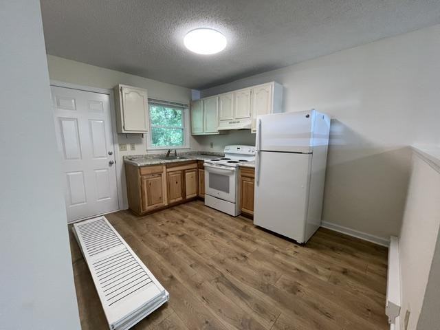 4B Aqua Dr - Photo 4 of 7