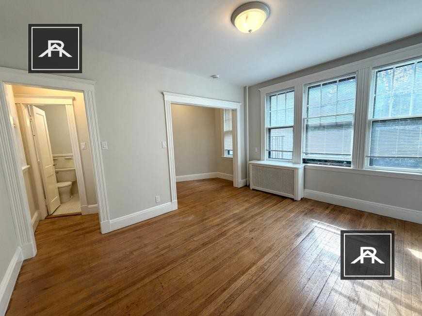 24 Sidlaw Rd - Photo 4 of 10