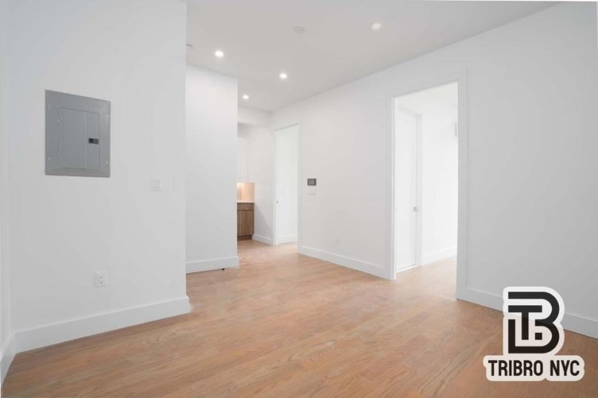 1493 Dekalb Ave - Photo 2 of 9
