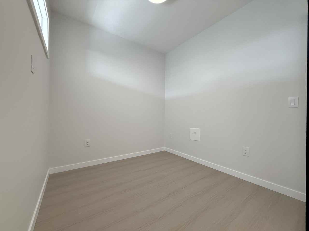 612 Elmwood Street #15xx - Photo 5 of 12