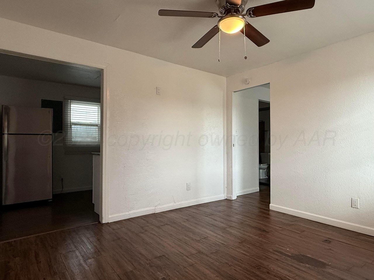 314 N Hedgecoke St Apt B - Photo 2 of 8