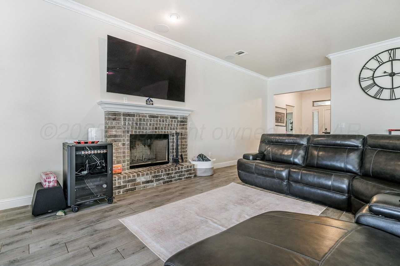 8906 Witmer Ct - Photo 6 of 29