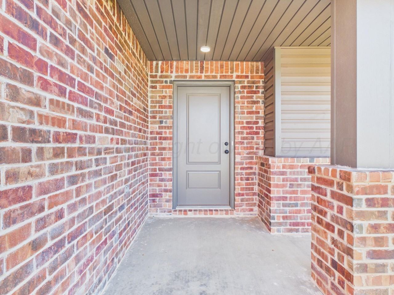 9103 Prairieland Dr - Photo 2 of 30