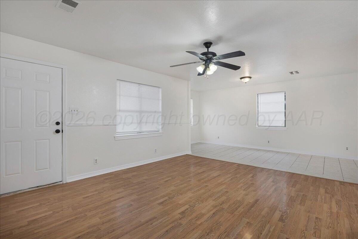 4415 S Hayden St - Photo 3 of 21