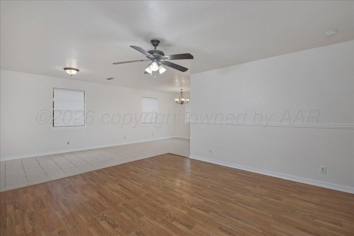 4415 S Hayden St - Photo 5 of 21