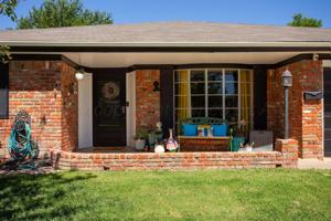 featured image of 3702 Clearwell St