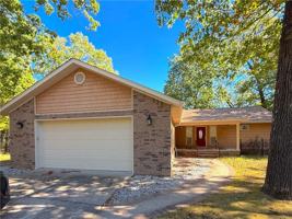featured image of 101 Beaverview Dr