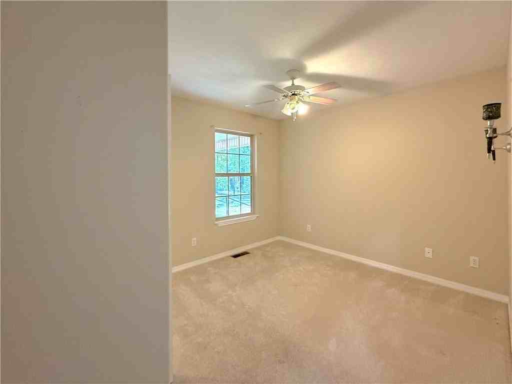 101 Beaverview Dr - Photo 7 of 23