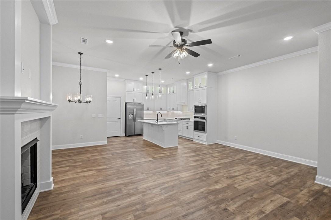 2900 Sw Arlington Blvd - Photo 6 of 33
