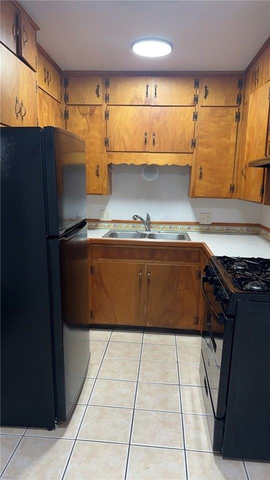 210 S Hill Ave #1 - Photo 5 of 8