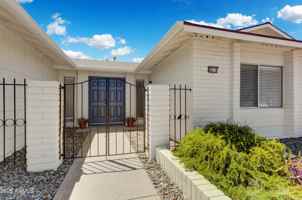 featured image of 8619 E Via Del Palacio