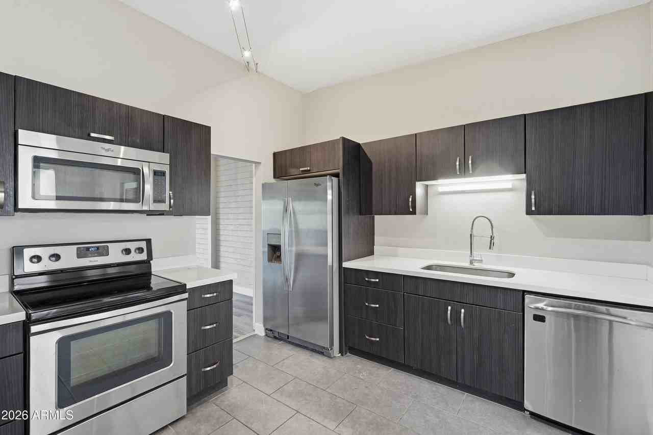 6116 N 12th Pl #7 - Photo 4 of 14