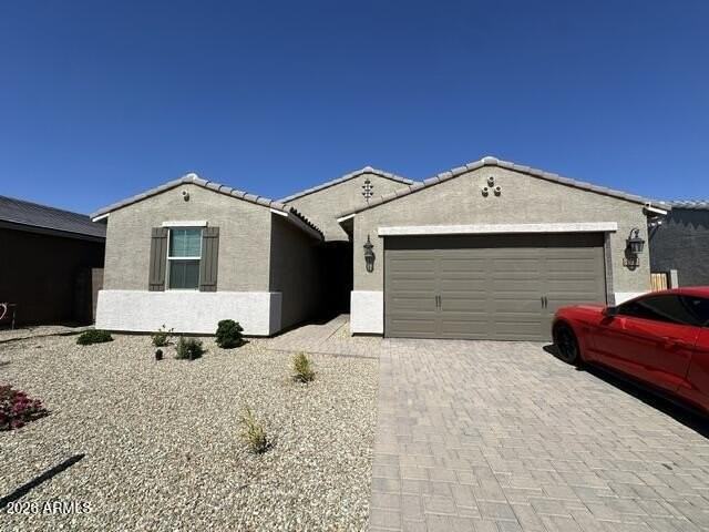 22416 W Kimberly Dr - Photo 2 of 27