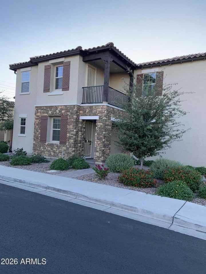1972 S Sycamore Pl - Photo 2 of 50