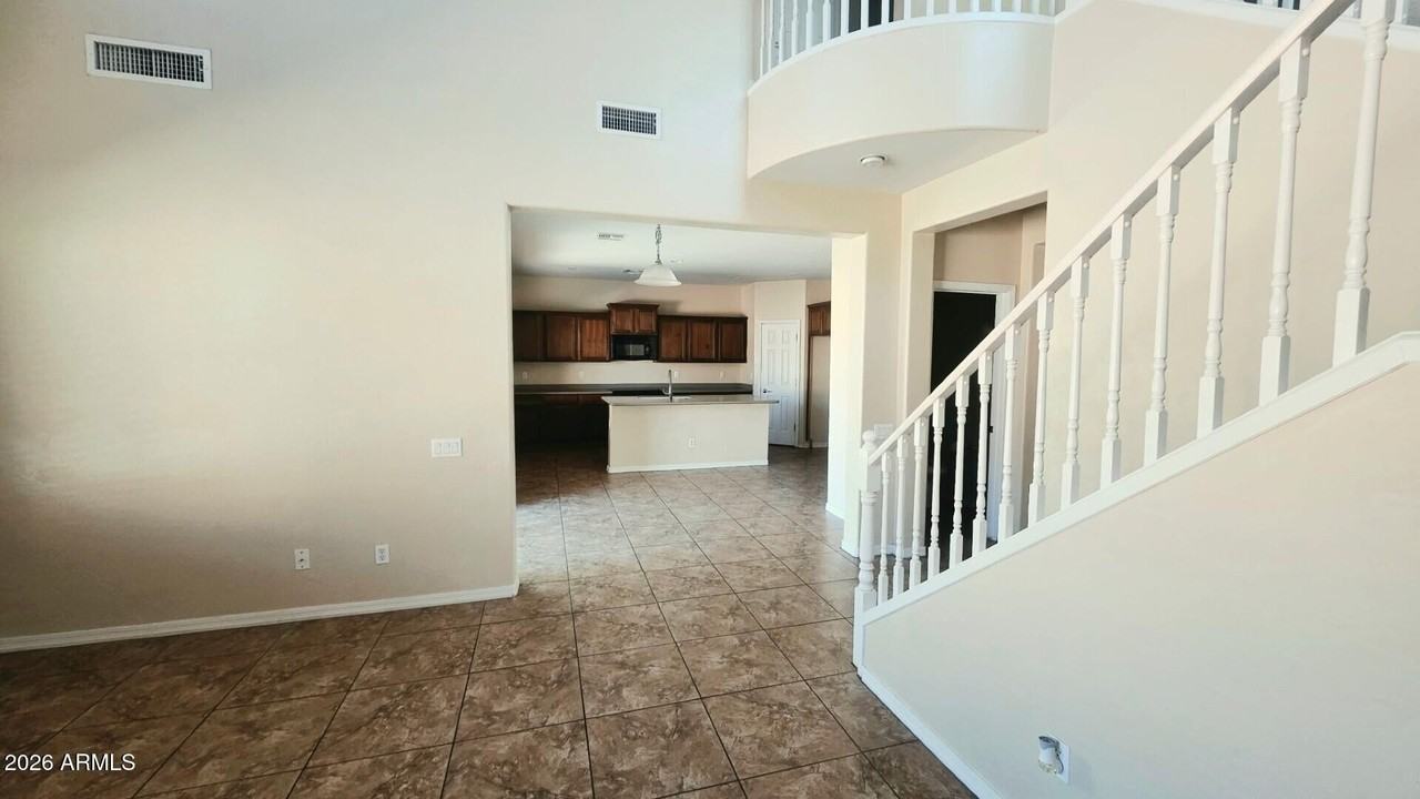 4615 S Antonio Cir - Photo 4 of 22