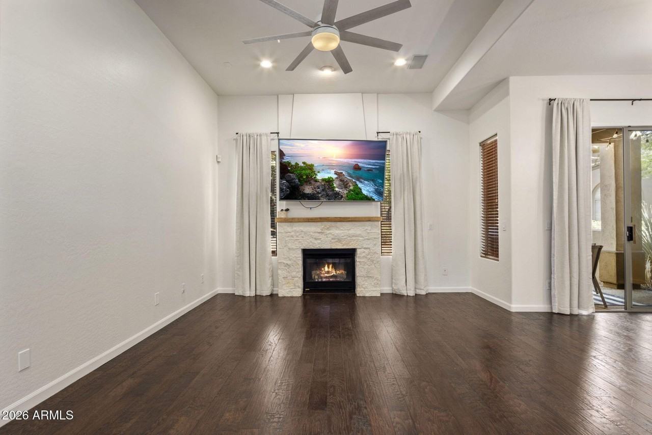 20802 N Grayhawk Dr #1022 - Photo 3 of 33