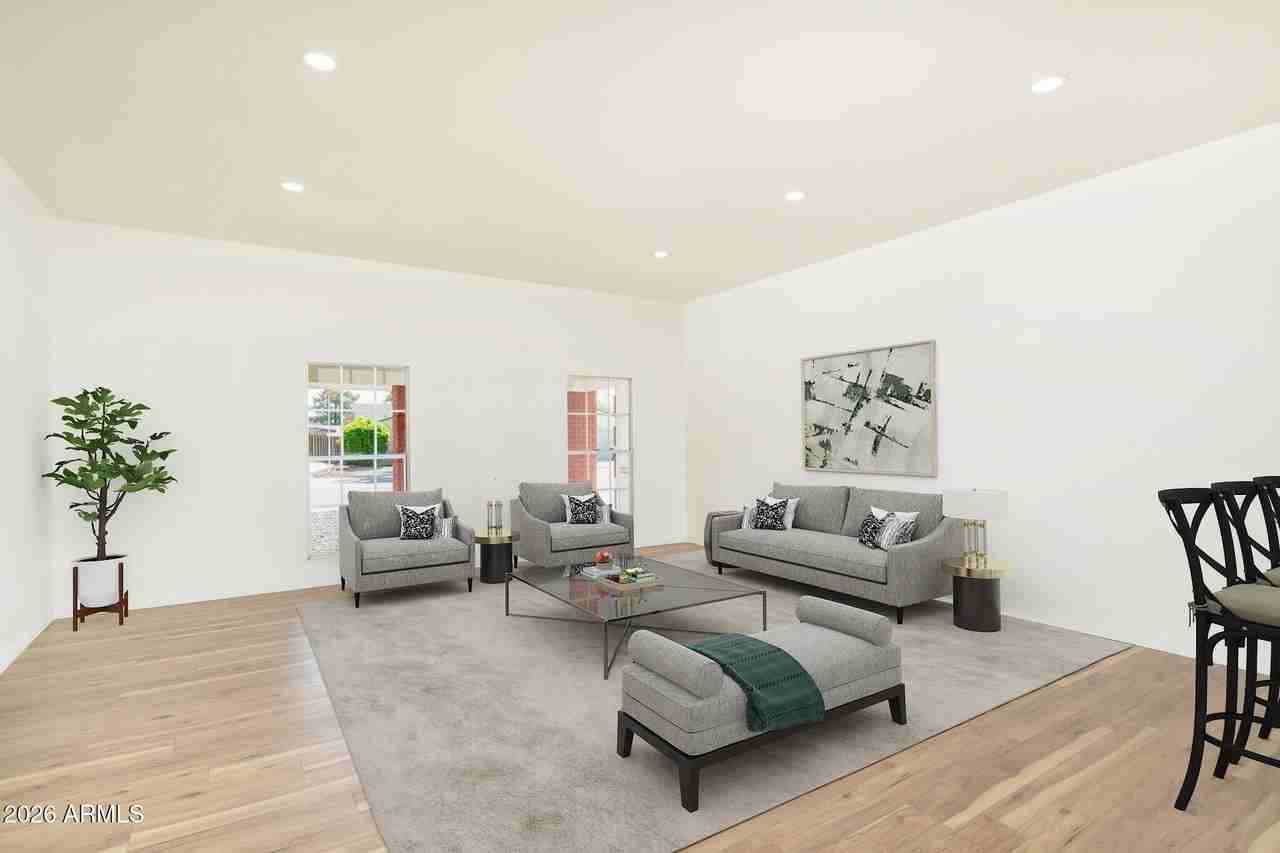 9213 W Briarwood Cir N - Photo 6 of 35