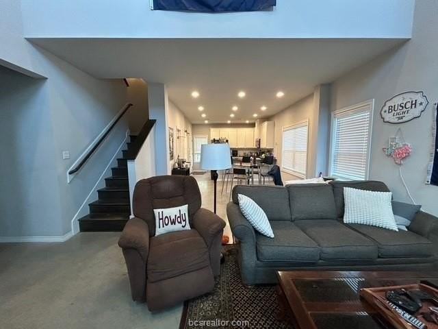 3108 Green St - Photo 3 of 24