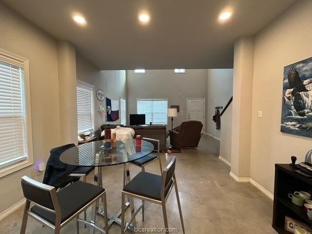 3108 Green St - Photo 7 of 24