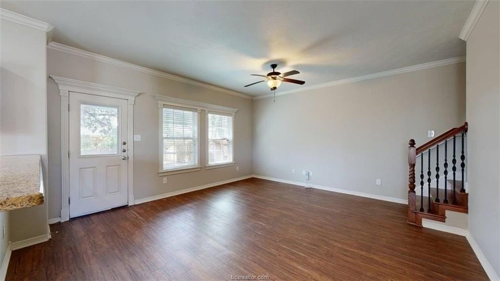 2708 Horse Haven Ln - Photo 2 of 32