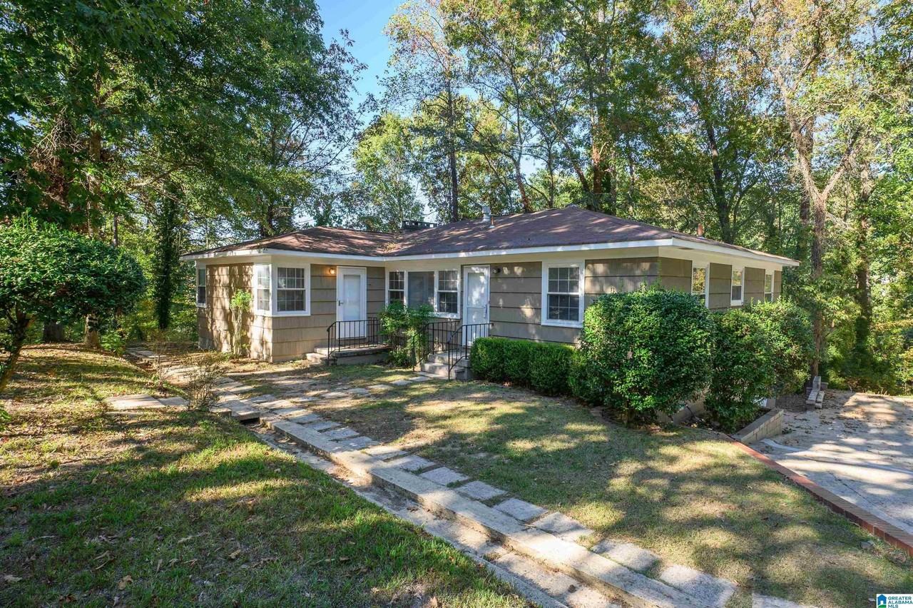 1784 Murray Hill Rd - Photo 2 of 47
