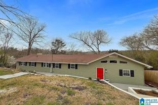 332 Lakeshore Ln - Photo 1 of 1