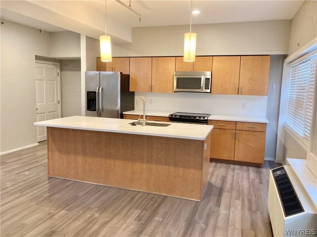 20 Tracy St #1 - Photo 5 of 11
