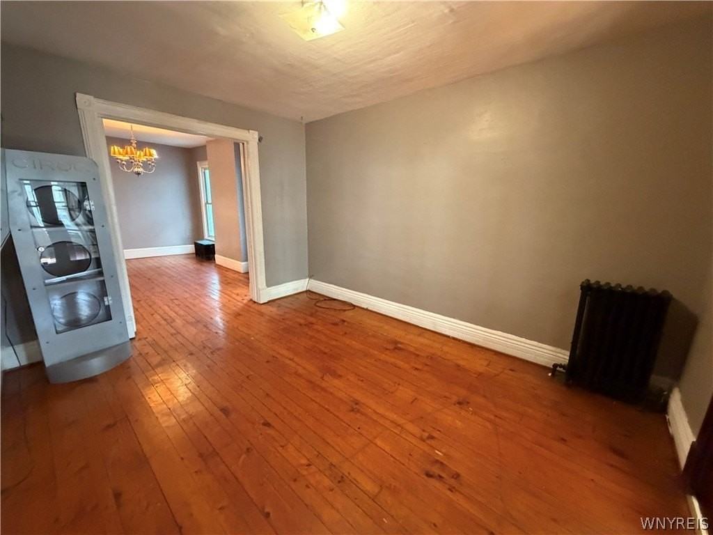 49 15th St - Photo 2 of 25