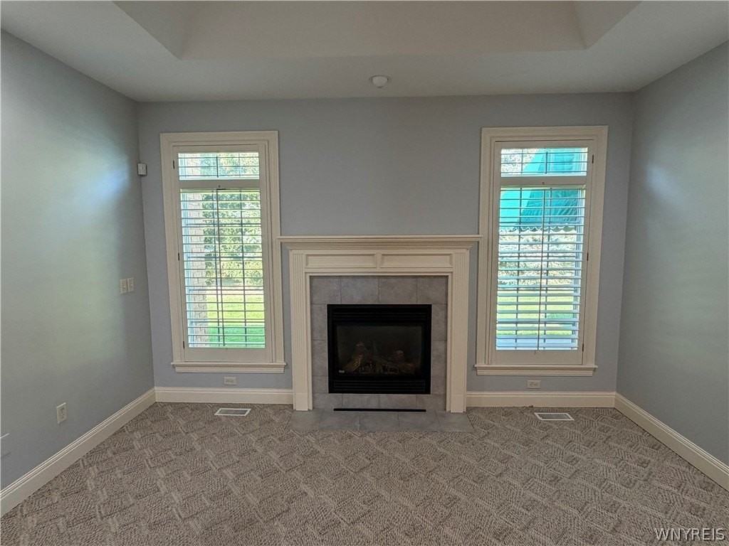 18 Saint Charles Ct - Photo 7 of 43