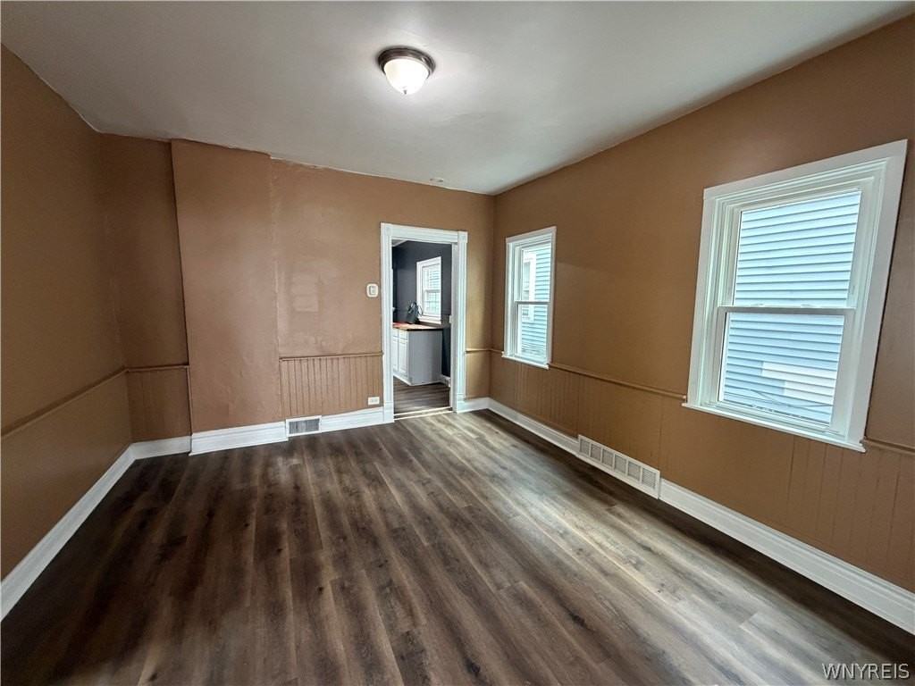 21 Abbottsford Pl - Photo 5 of 19