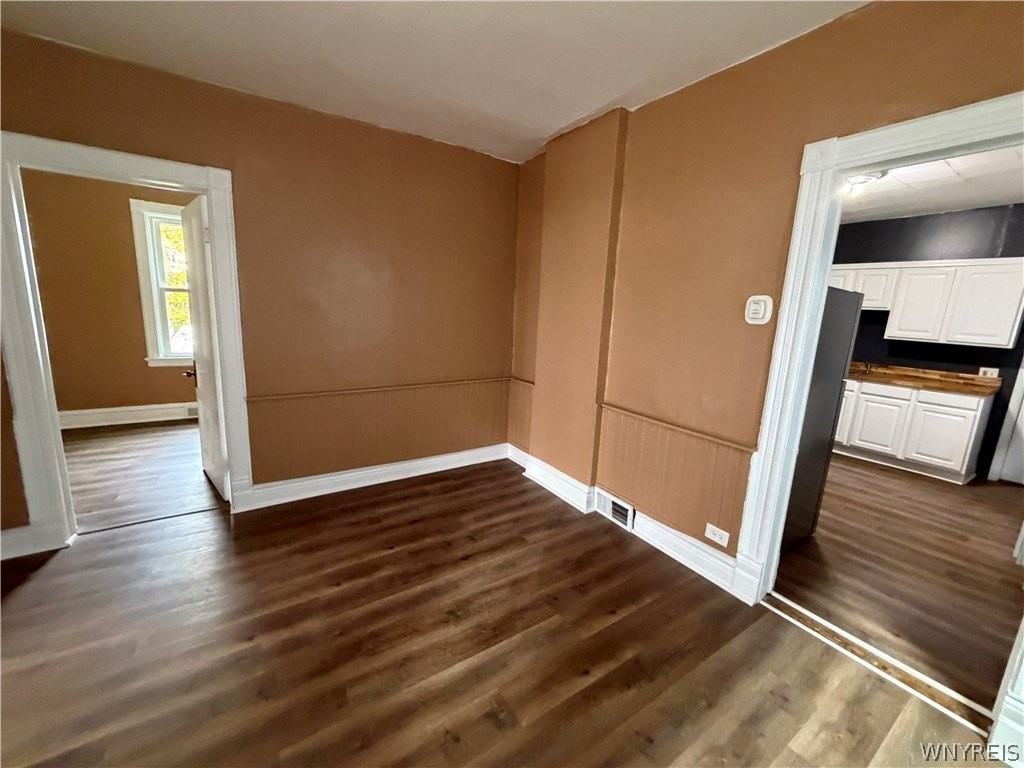 21 Abbottsford Pl - Photo 6 of 19