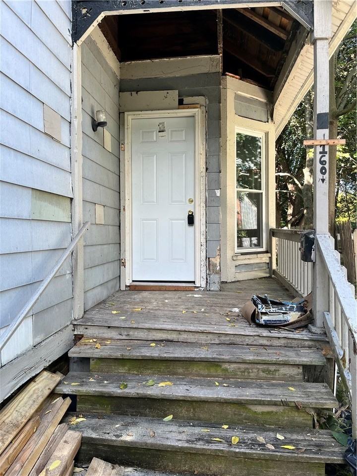 160 Boardman St - Photo 7 of 7