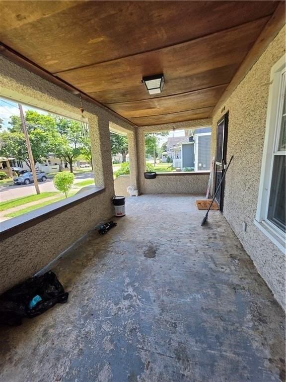 455 Livingston St - Photo 3 of 21