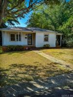 featured image of 1020 W Ashley St