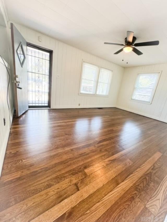 1020 W Ashley St - Photo 2 of 13