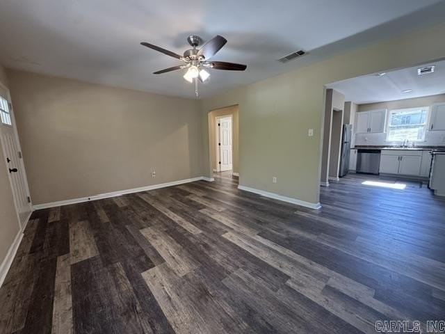 1021 Circle Dr - Photo 7 of 16