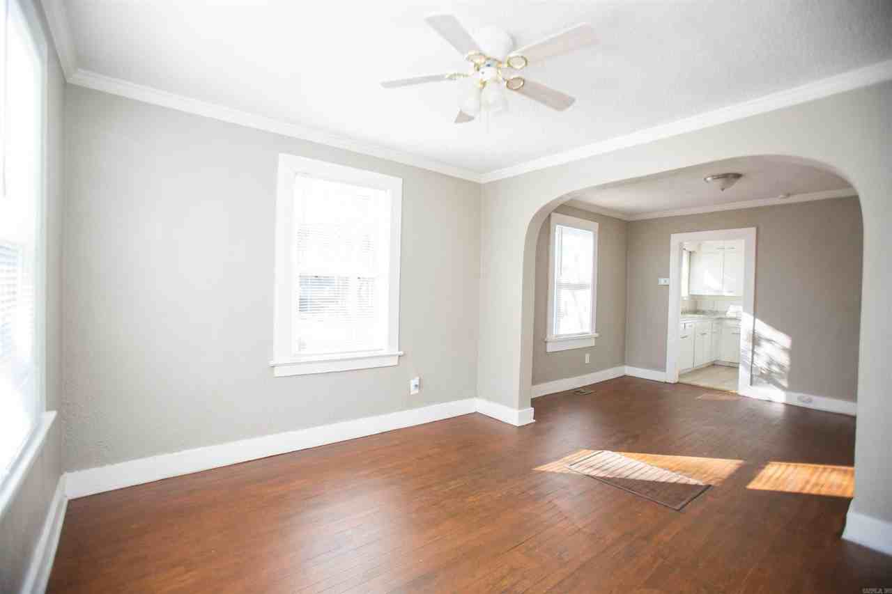 3720 Maryland Ave - Photo 4 of 20