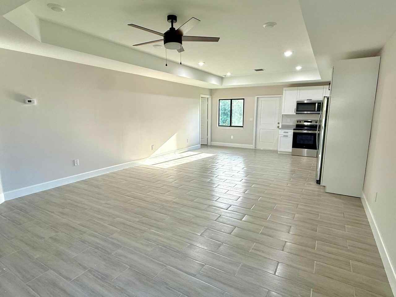 4421 Timber Ridge Ln - Photo 2 of 7