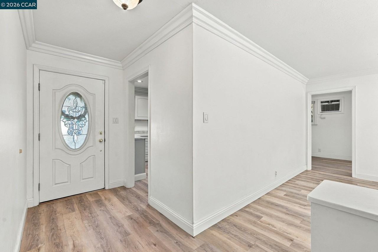 304 Gil Blas Rd - Photo 6 of 29