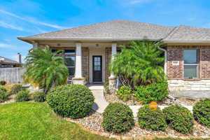 featured image of 3126 N Oso Pkwy