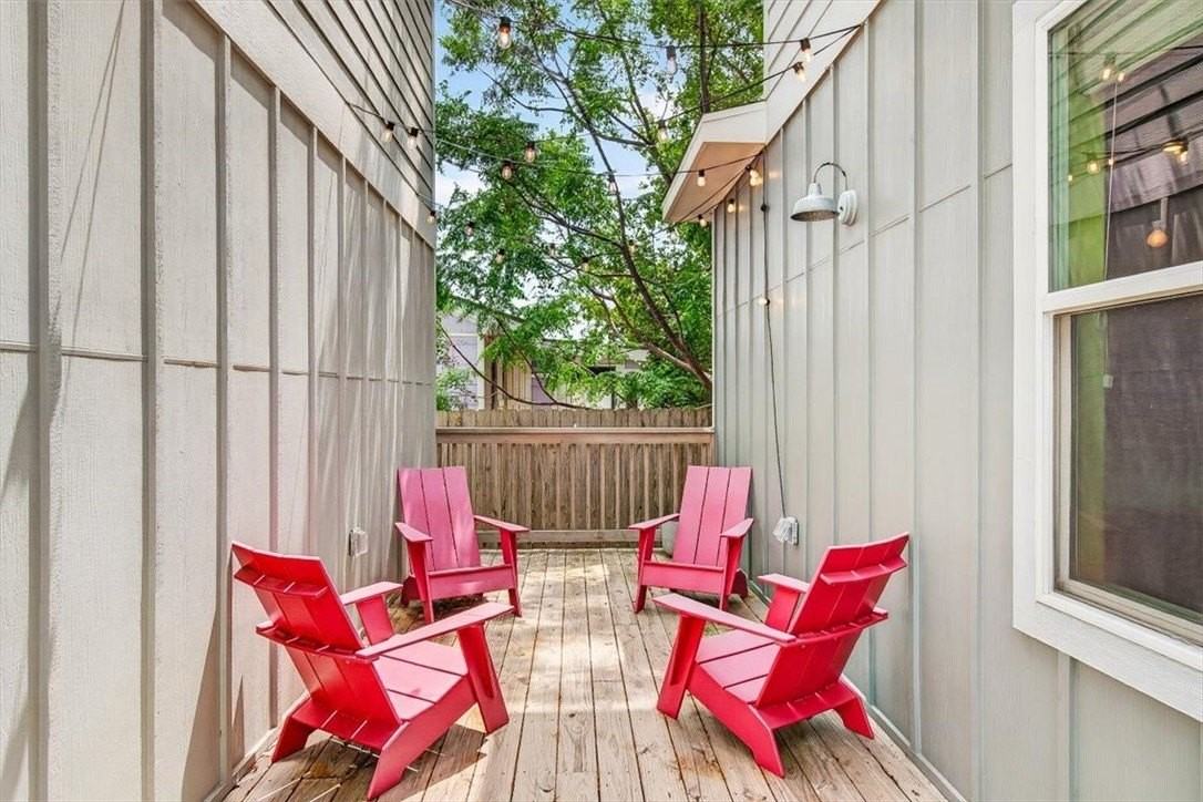 515 W Avenue C #B - Photo 5 of 34